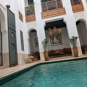 https://riad-le-jardin-des-sens.marrakeshhotelsmorocco.com