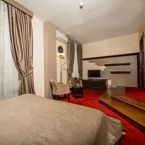 https://passage-boutique-hotel.aboutbakuhotels.com