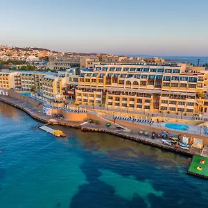 Szálloda Verdi St George's Bay Marina ****