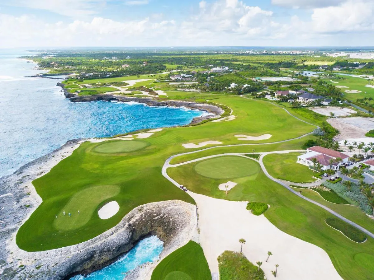 Tortuga Bay Hotel Punta Cana 5*,